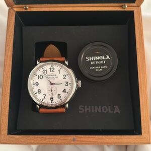 White/Tan/36 MM Shinola watch